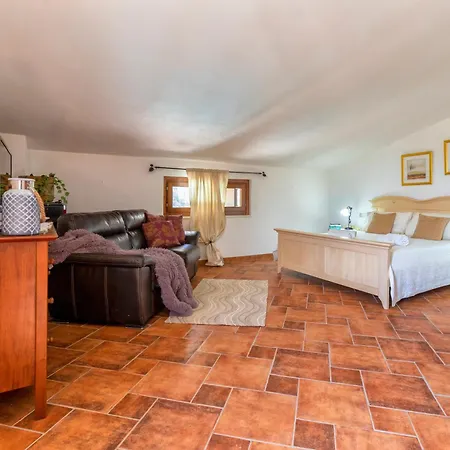 Villa Matian